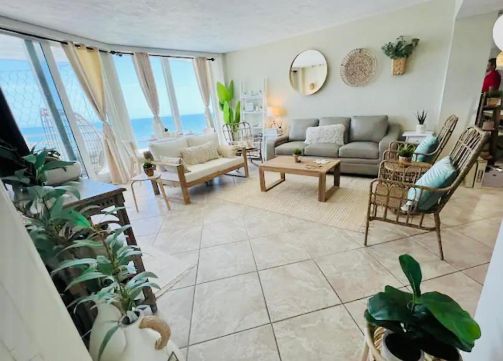 Beach Oasis 704 Lovely Daytona Ocean Front For 5 Sleeps Up To 12 Daytona Beach Zewnętrze zdjęcie