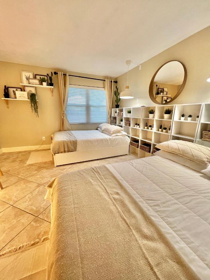 Beach Oasis 704 Lovely Daytona Ocean Front For 5 Sleeps Up To 12 Daytona Beach Zewnętrze zdjęcie