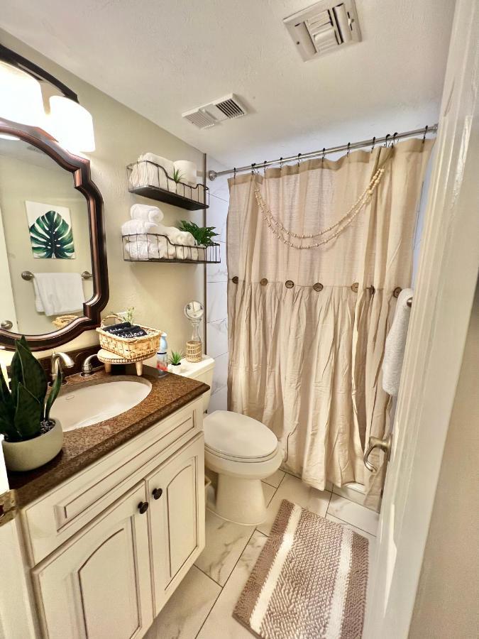 Beach Oasis 704 Lovely Daytona Ocean Front For 5 Sleeps Up To 12 Daytona Beach Zewnętrze zdjęcie