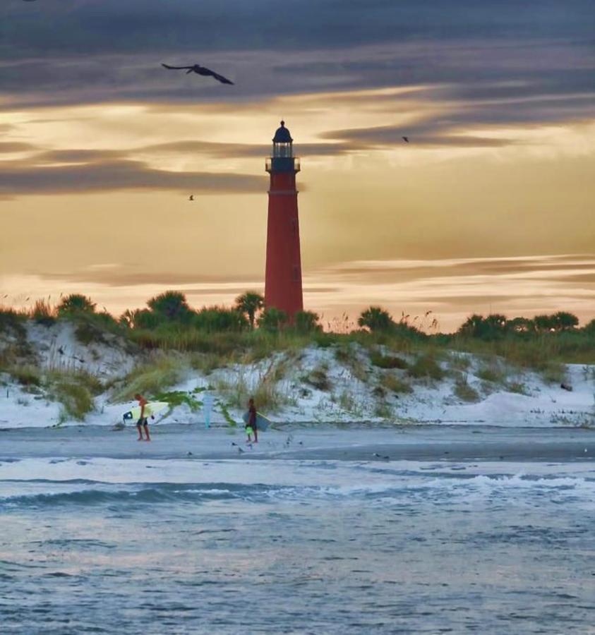 Beach Oasis 704 Lovely Daytona Ocean Front For 5 Sleeps Up To 12 Daytona Beach Zewnętrze zdjęcie