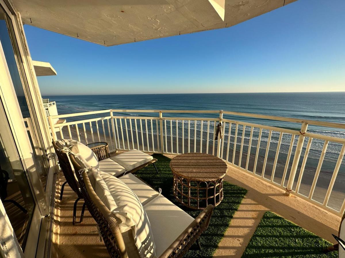 Beach Oasis 704 Lovely Daytona Ocean Front For 5 Sleeps Up To 12 Daytona Beach Zewnętrze zdjęcie